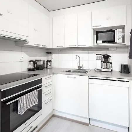 Valoisa Parvekkeellinen Kaksio, Oma Parkkipaikka Apartmán Tampere